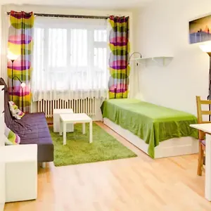 By The Center Apartament Praga